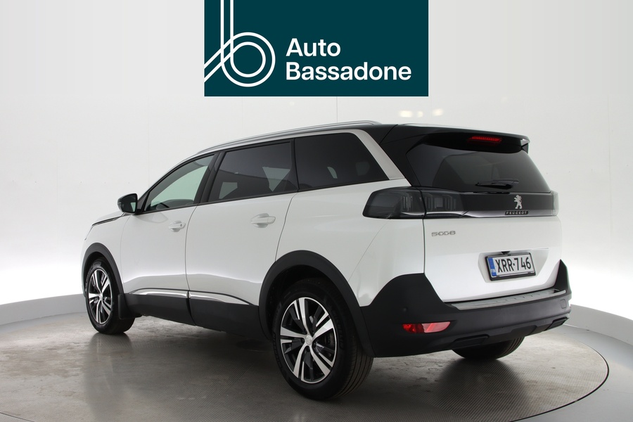 Peugeot 5008 vaihtoauto