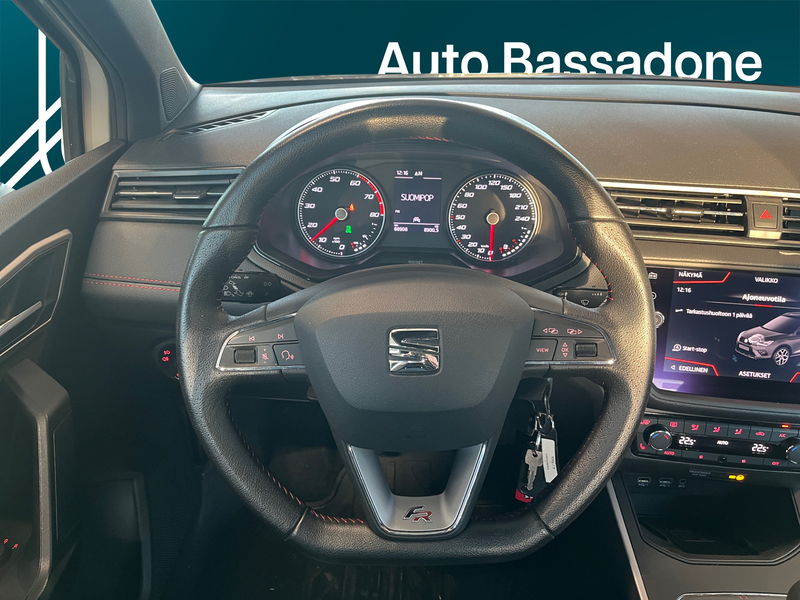 SEAT Arona vaihtoauto