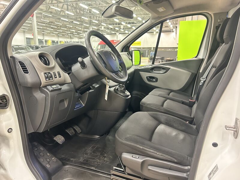 Renault Trafic vaihtoauto