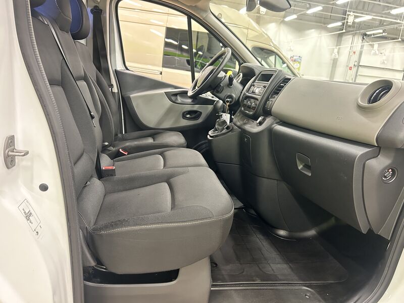 Renault Trafic vaihtoauto