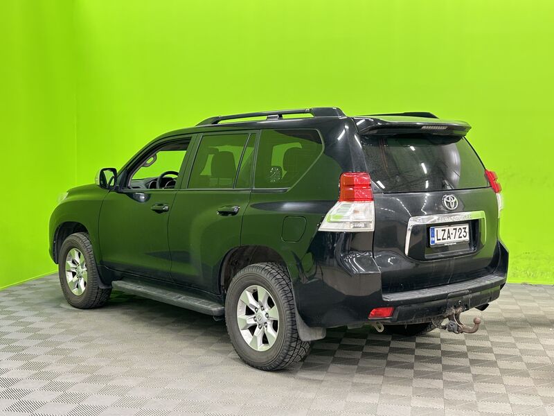 Toyota Land Cruiser vaihtoauto