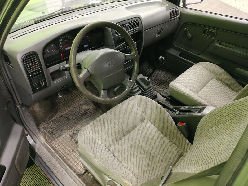 Nissan King vaihtoauto