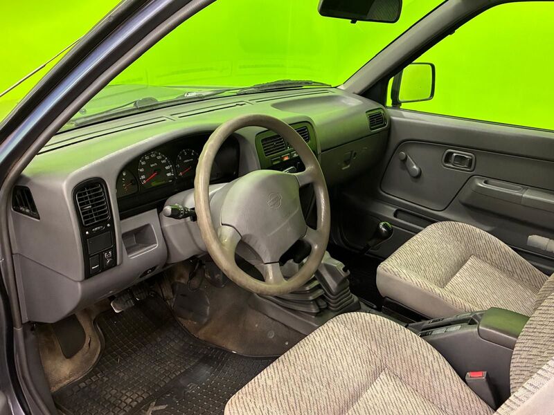 Nissan King Cab vaihtoauto