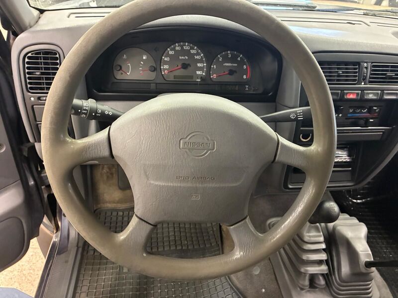 Nissan King Cab vaihtoauto