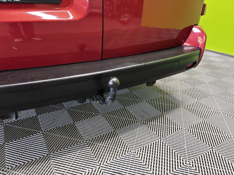 Toyota Proace Verso vaihtoauto