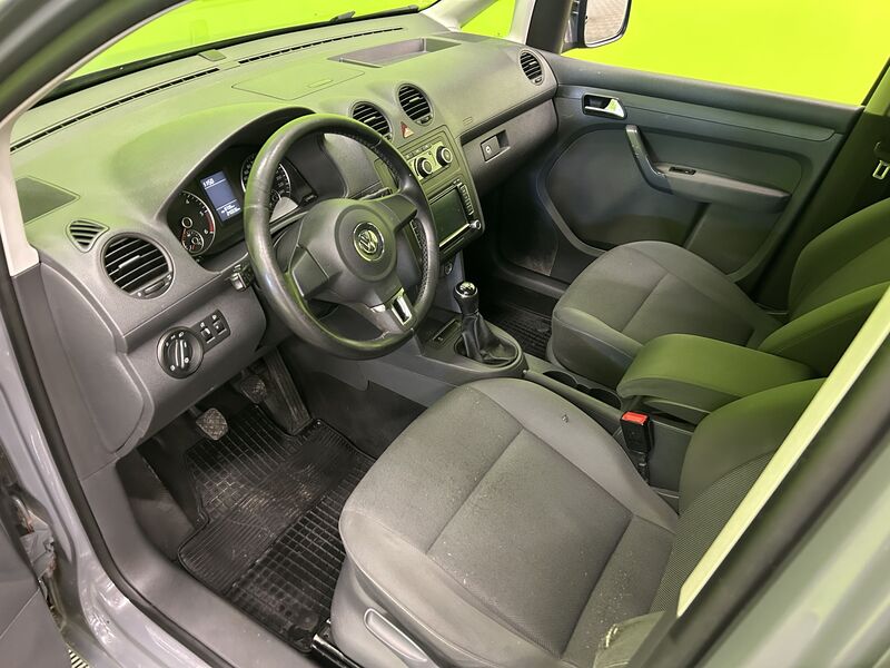 Volkswagen Caddy Maxi vaihtoauto