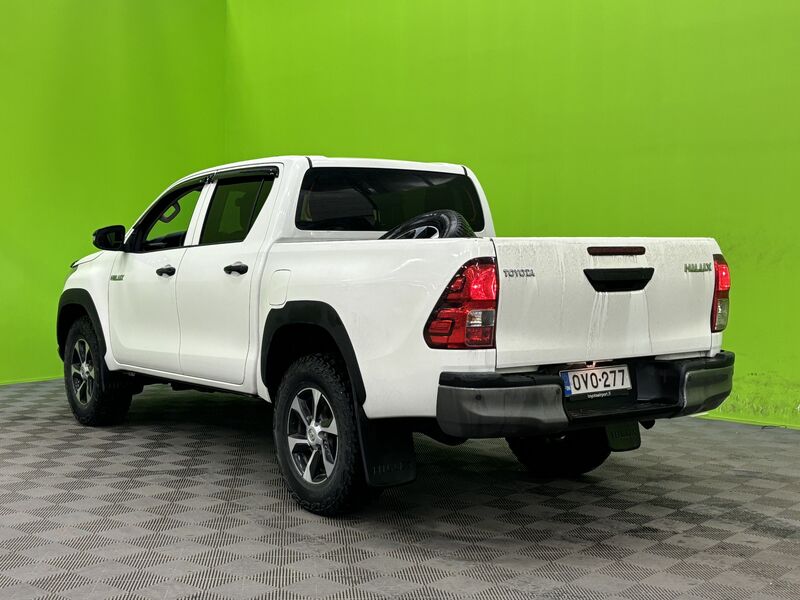 Toyota Hilux vaihtoauto