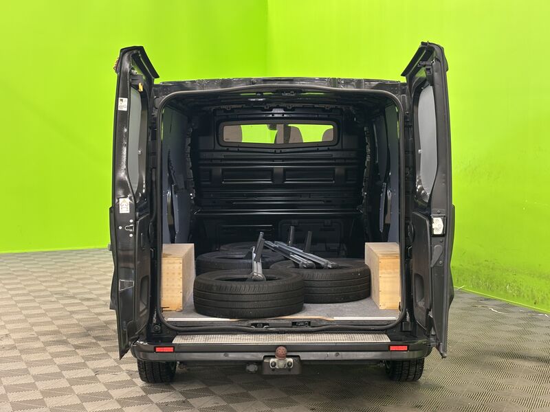 Renault Trafic vaihtoauto