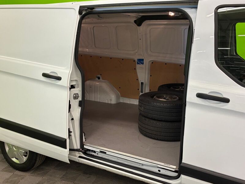 Ford Transit Custom vaihtoauto