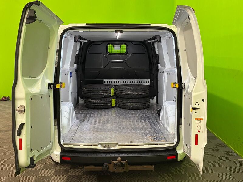 Ford Transit Custom vaihtoauto