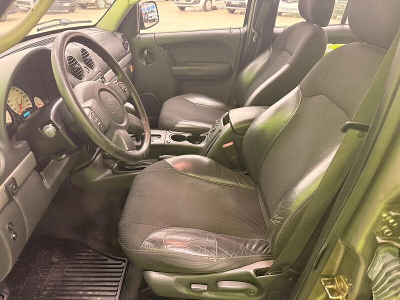 Jeep Cherokee vaihtoauto