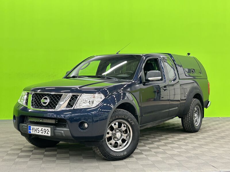 Nissan Navara vaihtoauto