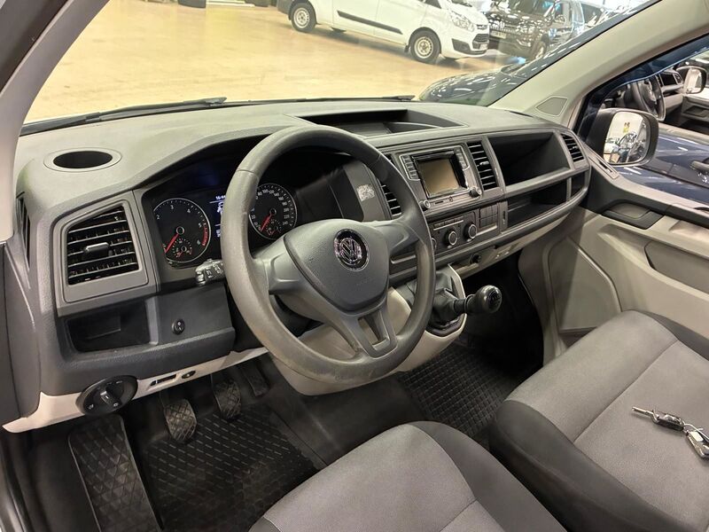 Volkswagen Transporter vaihtoauto