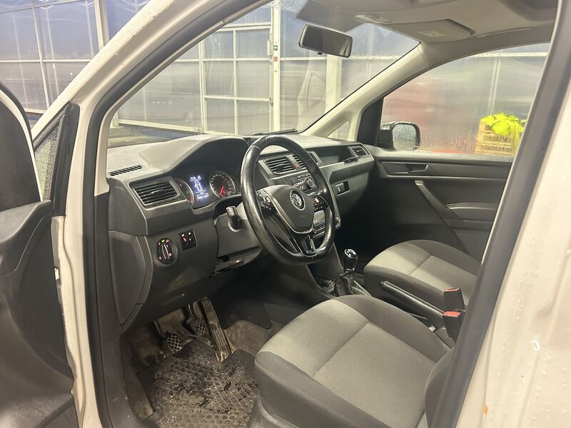 Volkswagen Caddy Maxi vaihtoauto