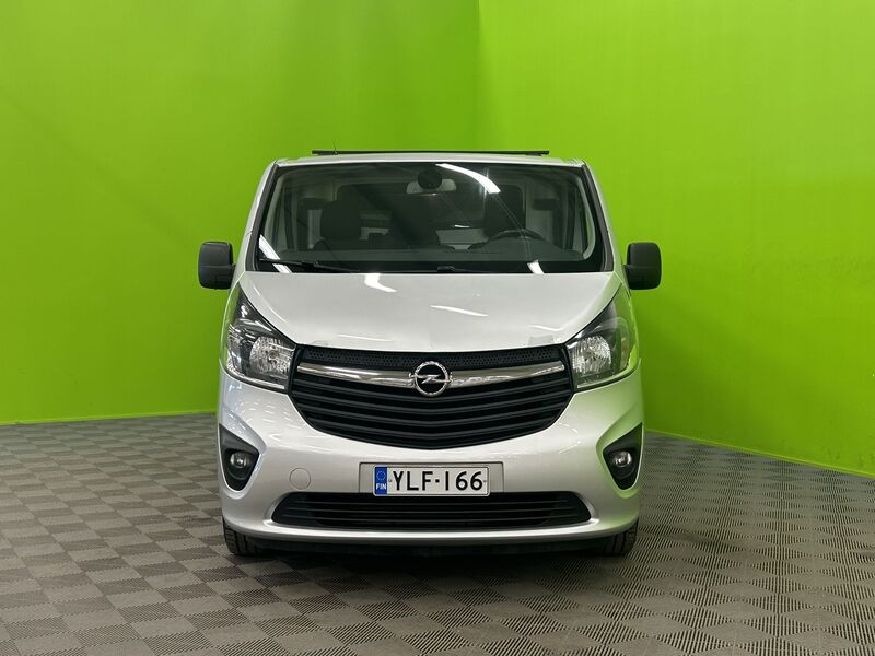 Opel Vivaro vaihtoauto
