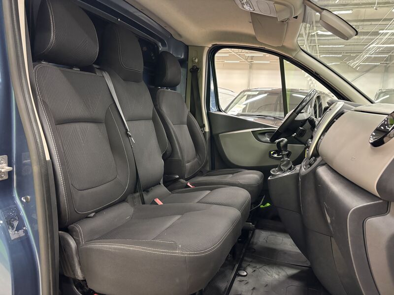 Nissan NV300 vaihtoauto