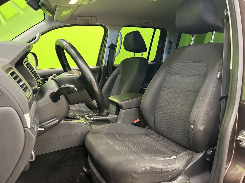 Volkswagen Amarok vaihtoauto