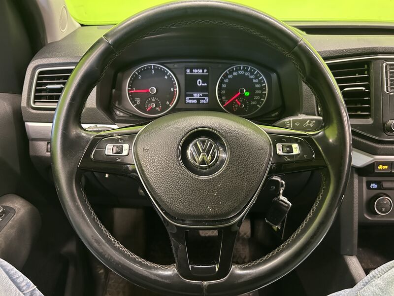 Volkswagen Amarok vaihtoauto