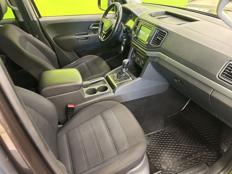 Volkswagen Amarok vaihtoauto