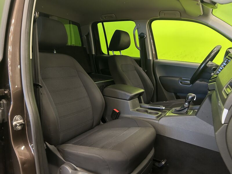 Volkswagen Amarok vaihtoauto