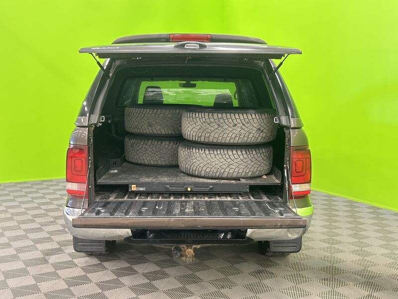 Volkswagen Amarok vaihtoauto