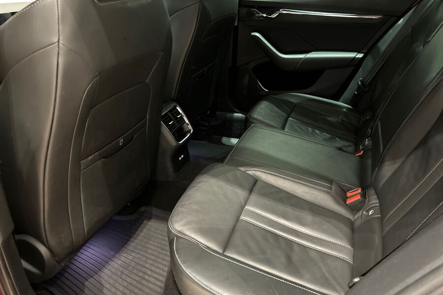 Skoda Octavia Combi vaihtoauto