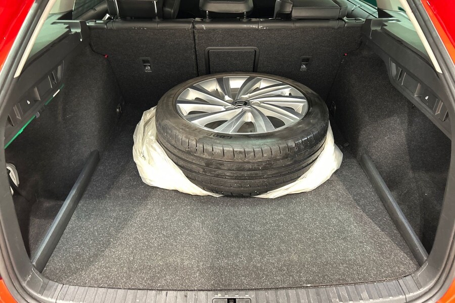 Skoda Octavia Combi vaihtoauto