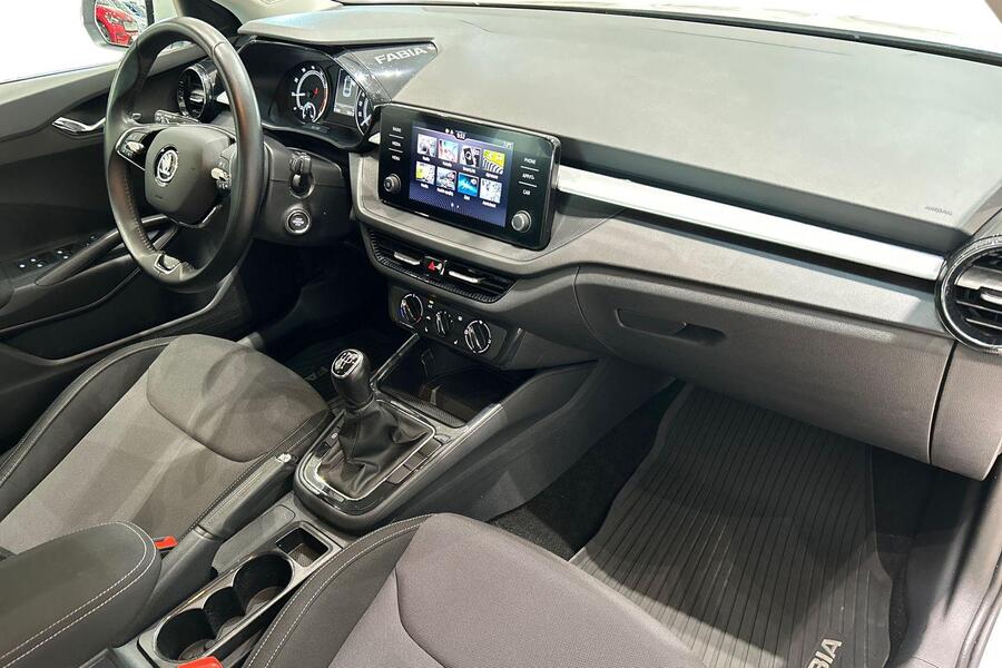 Skoda Fabia vaihtoauto