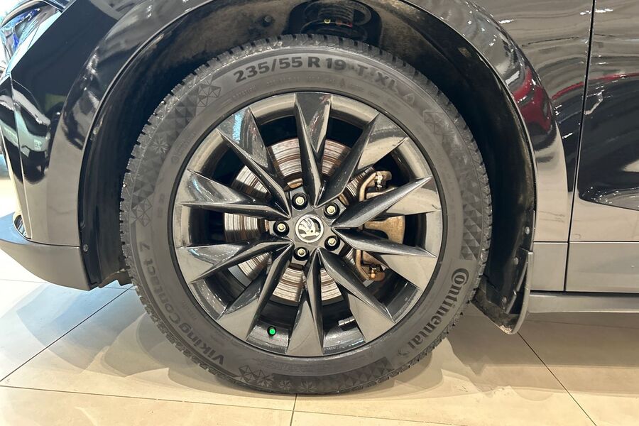 Skoda Enyaq vaihtoauto