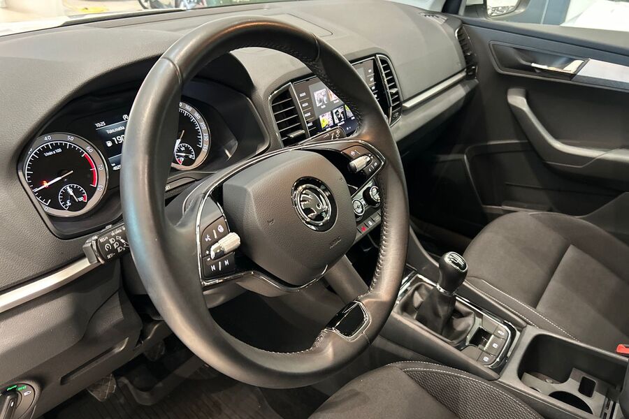 Skoda Karoq vaihtoauto