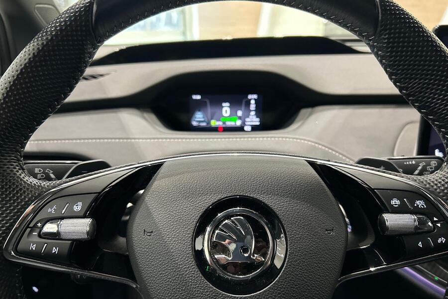 Skoda Enyaq vaihtoauto