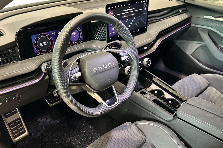 Skoda Superb vaihtoauto