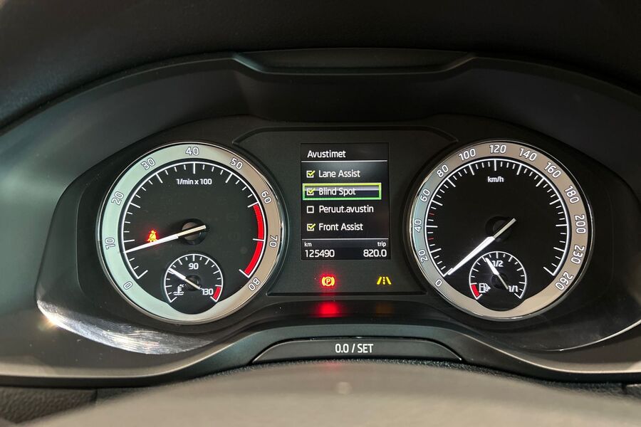 Skoda Karoq vaihtoauto