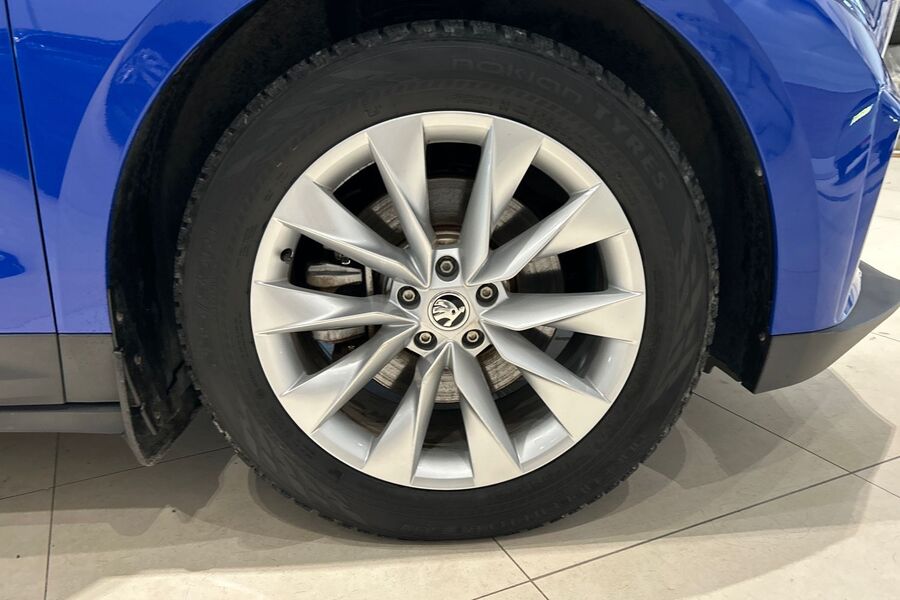 Skoda Enyaq vaihtoauto