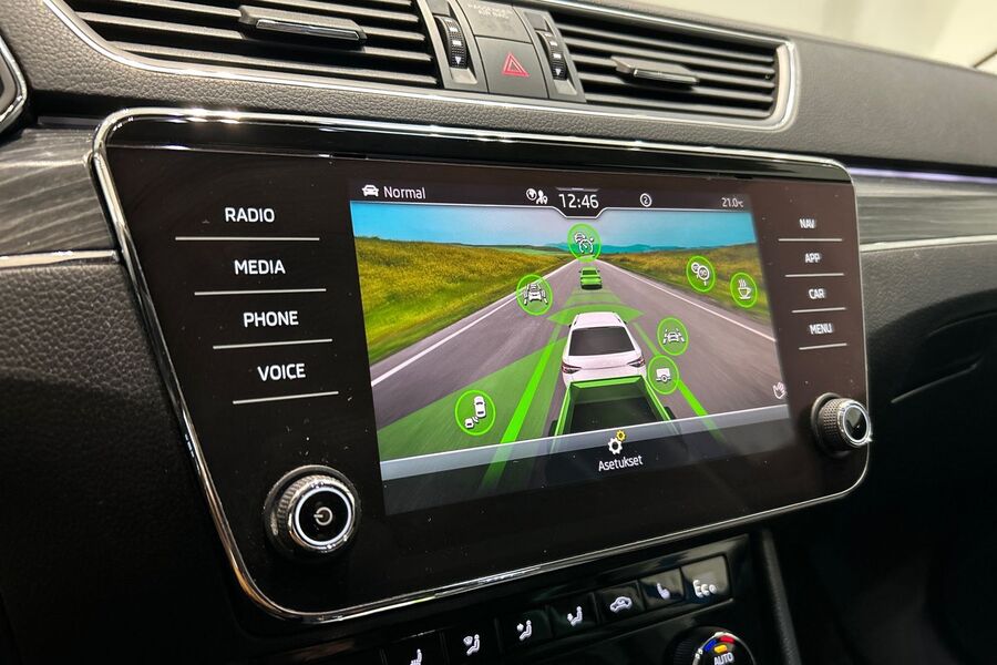 Skoda Superb vaihtoauto