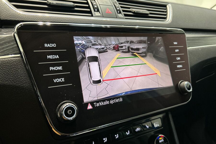 Skoda Superb vaihtoauto