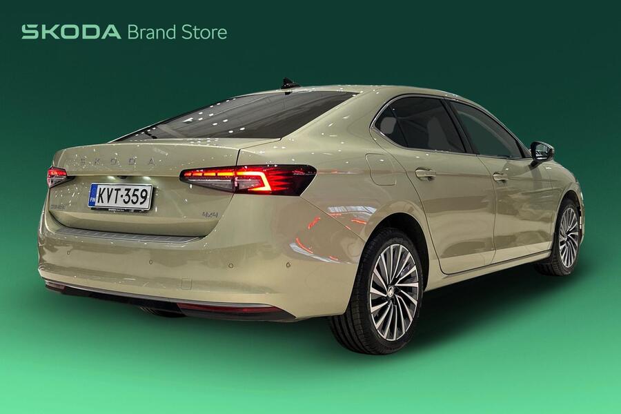 Skoda Superb vaihtoauto