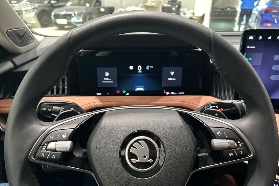 Skoda Superb vaihtoauto