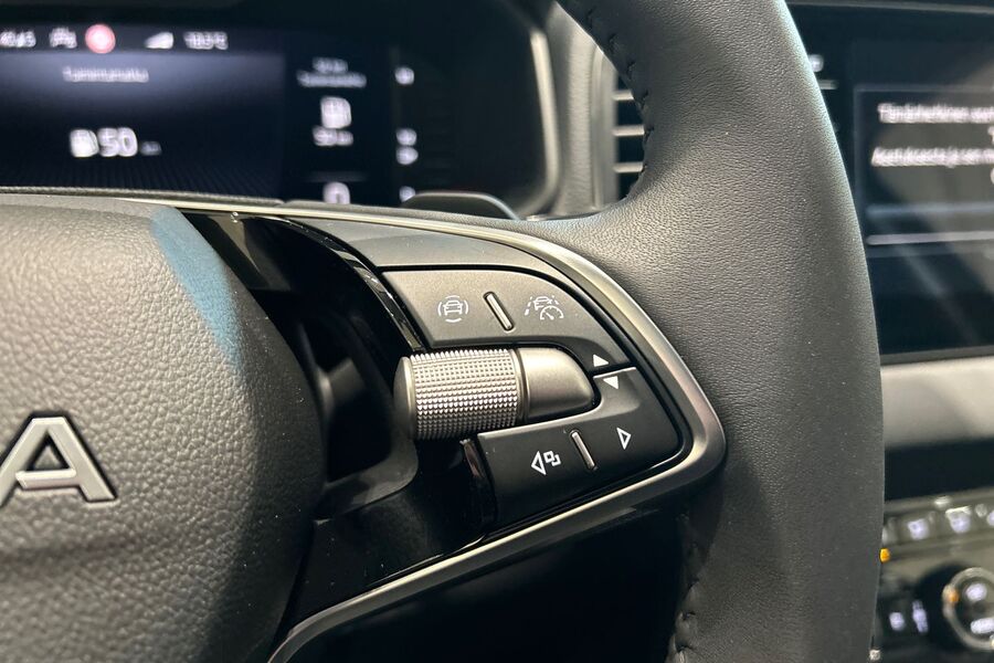 Skoda Karoq vaihtoauto