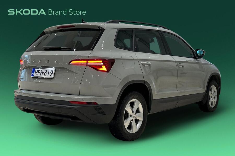 Skoda Karoq vaihtoauto