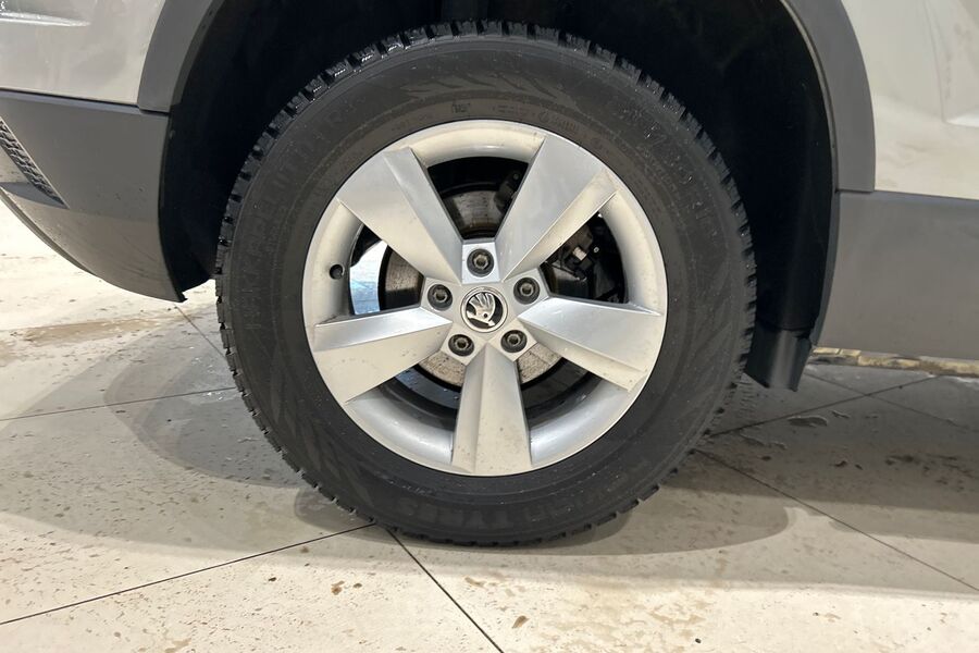 Skoda Karoq vaihtoauto