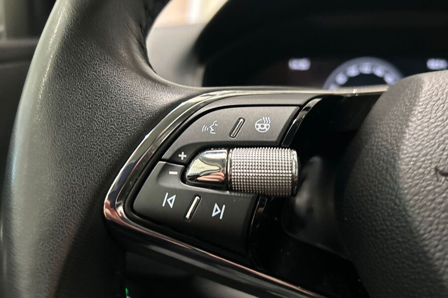 Skoda Karoq vaihtoauto