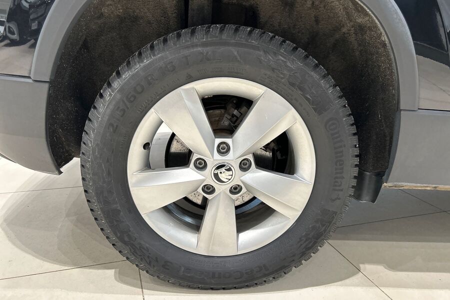 Skoda Karoq vaihtoauto