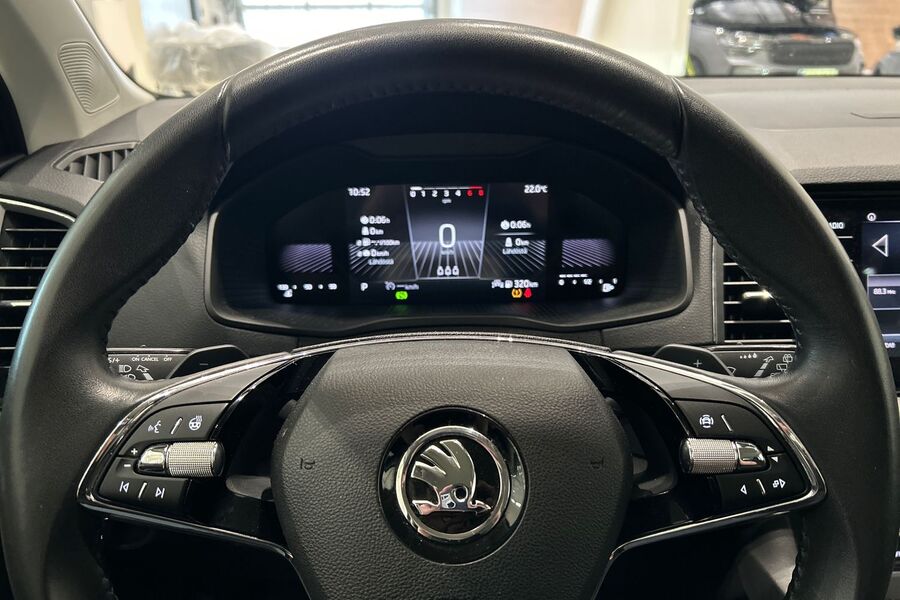 Skoda Karoq vaihtoauto