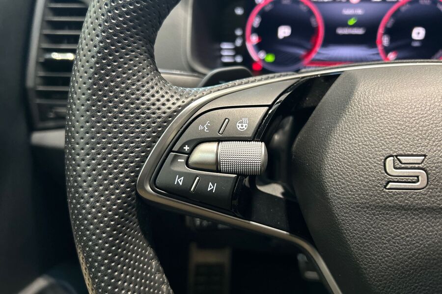 Skoda Karoq vaihtoauto