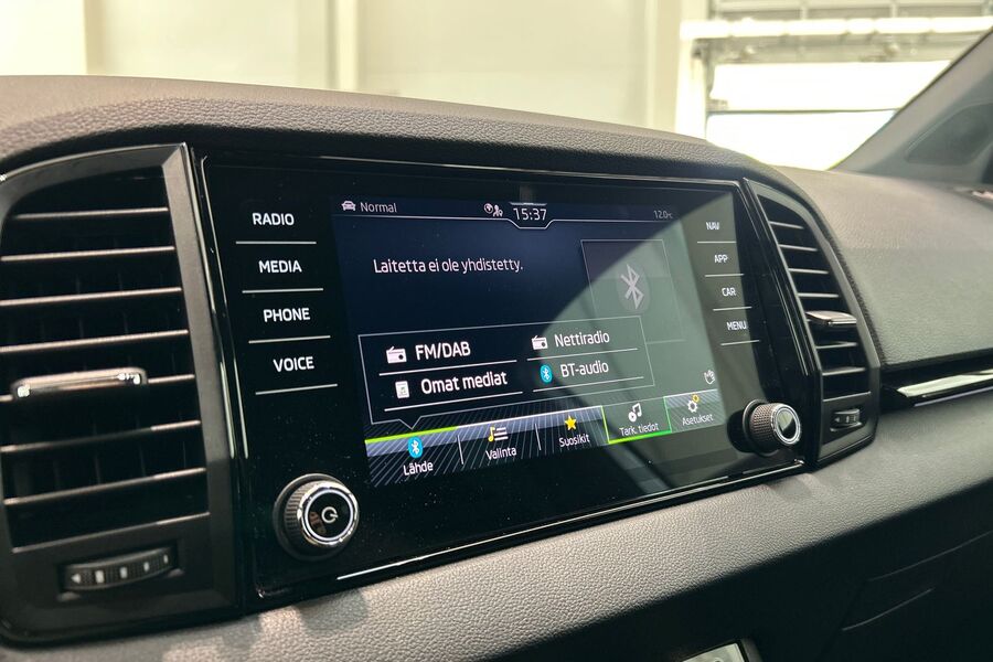 Skoda Karoq vaihtoauto
