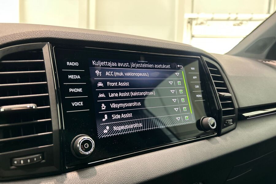 Skoda Karoq vaihtoauto