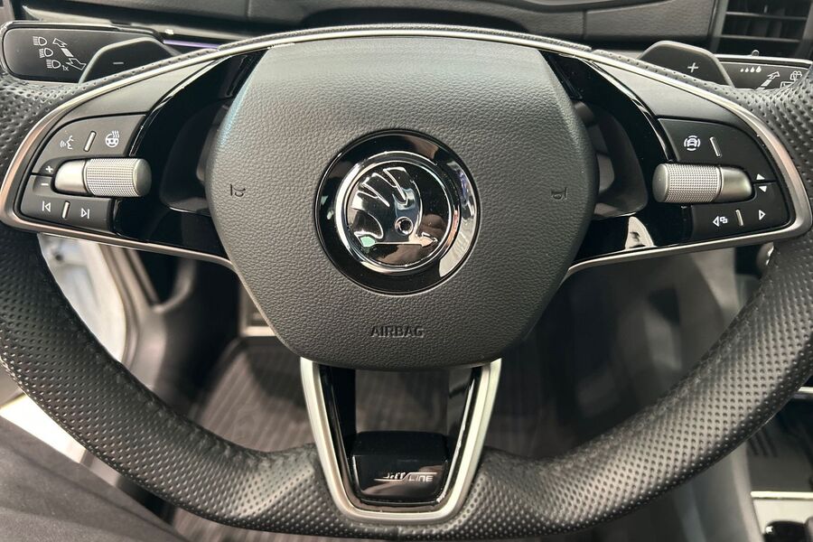 Skoda Karoq vaihtoauto