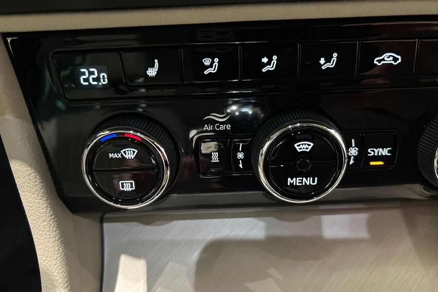 Skoda Superb vaihtoauto