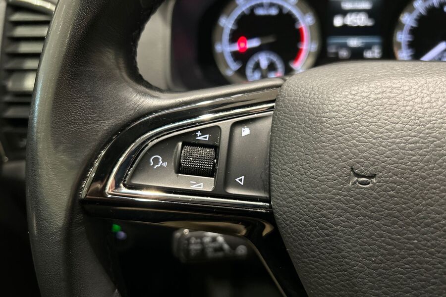 Skoda Karoq vaihtoauto